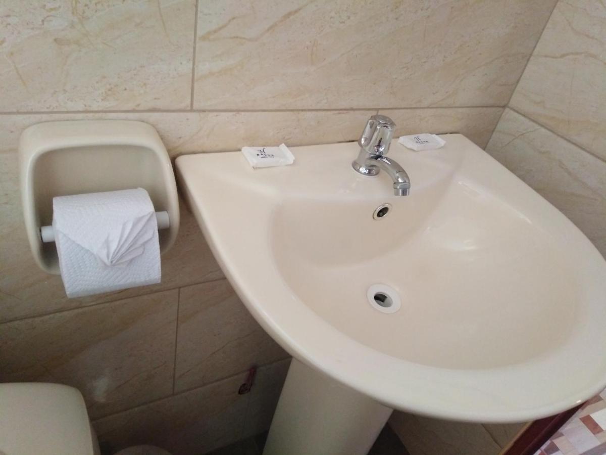 Hostal Mama K'Illa أويانتيتامْبو المظهر الخارجي الصورة